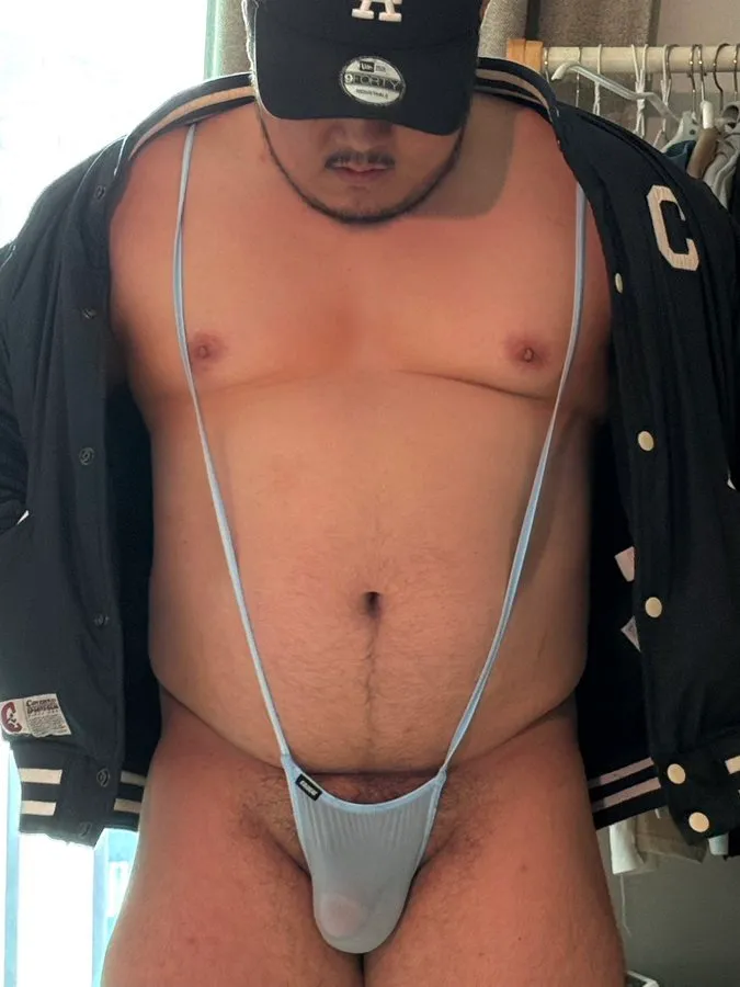 변태처럼 보일까?